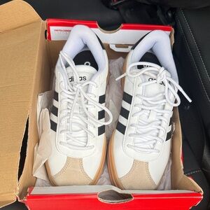 Adidas women’s shoes